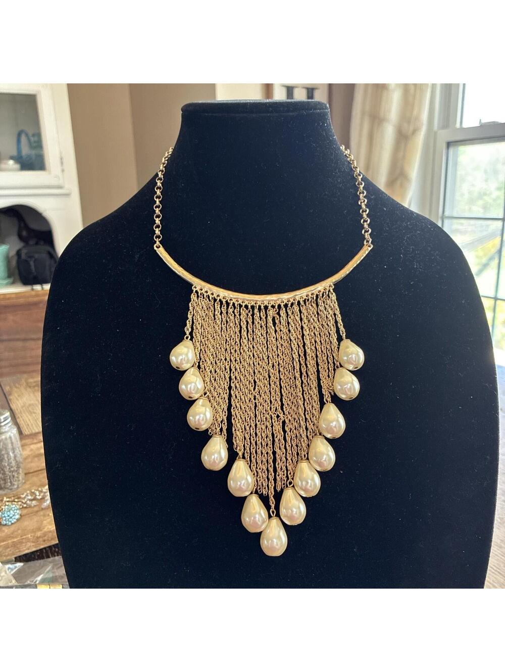 Chicos Statement Bib Necklace Gold Tone ROLO Link Tear Drop Pearl Mob Wife